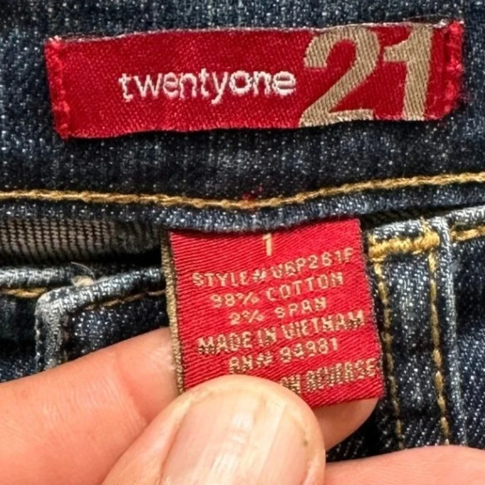 Forever 21 VTG Cotton Women Dark Wash Heart Embroidered Low Rise Jeans Sz 1